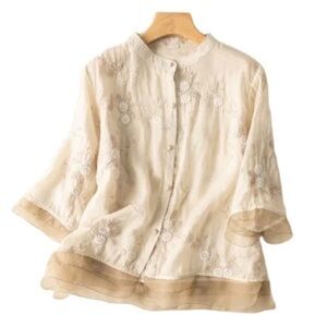 NWOT Elegant Beige Floral Blouse